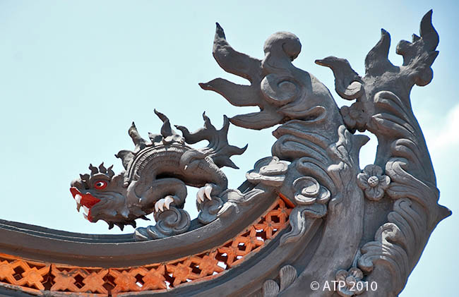 Vietnamese_dragon_6866-Dragon_Hanoi.jpg